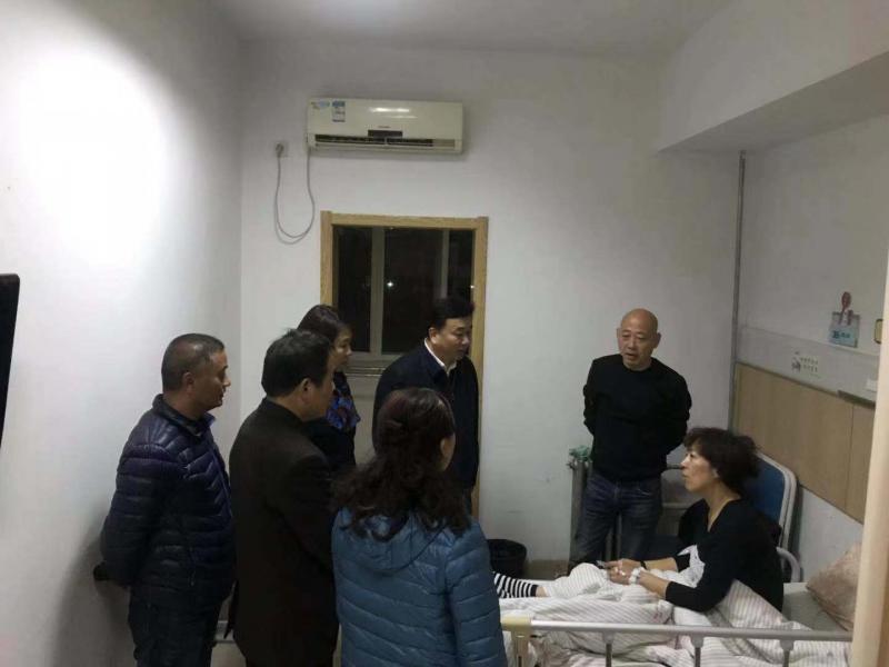 1544402035448935.jpg 董事长2.jpg