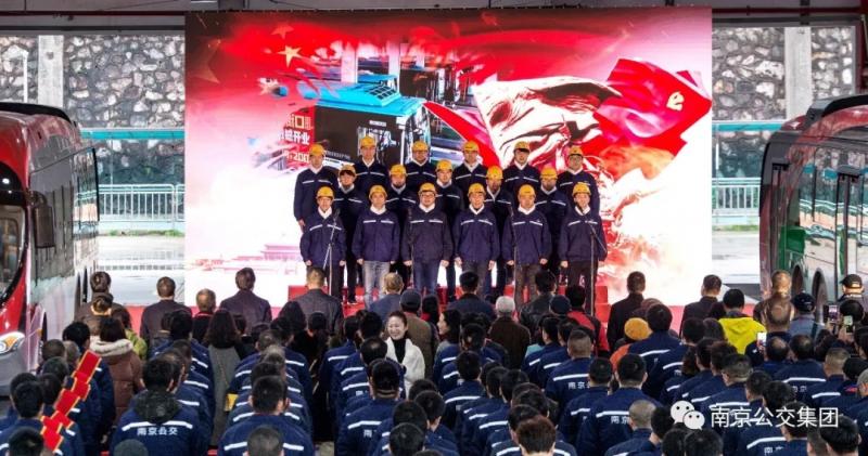 1545983632734706.jpg 640.webp.jpg