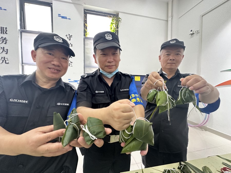 ce5c084252ba9fe96b835f1bed0fbdc.jpg ce5c084252ba9fe96b835f1bed0fbdc.jpg