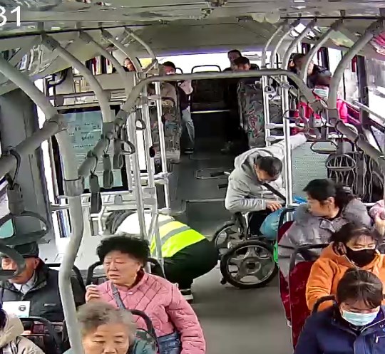 秦正新1.png 秦正新1.png